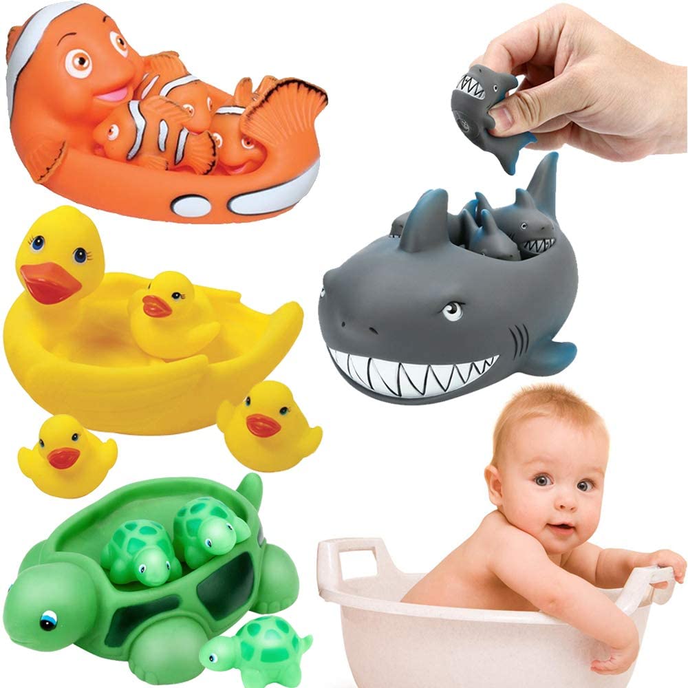 shark family bath toy