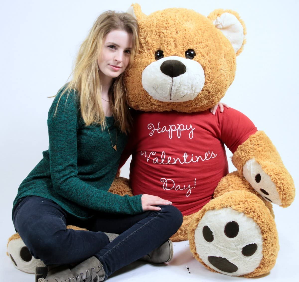 giant valentine teddy bear